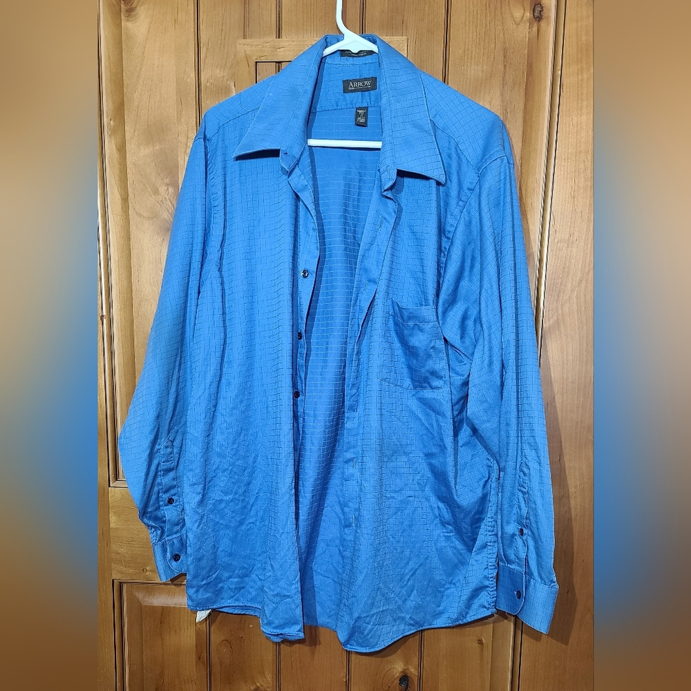Arrow men's dress shirt blue 17 xl 34/35 very nice color